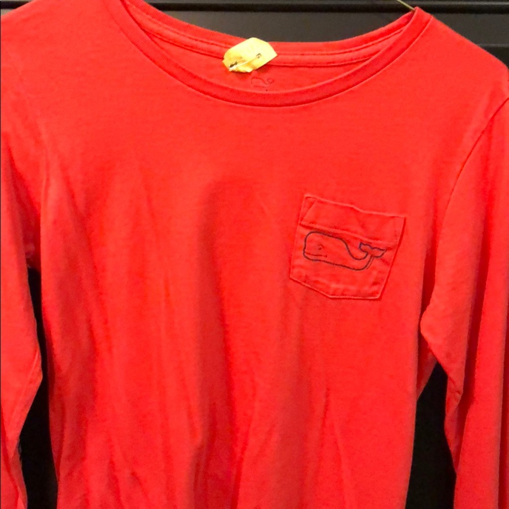 Vineyard Vines T